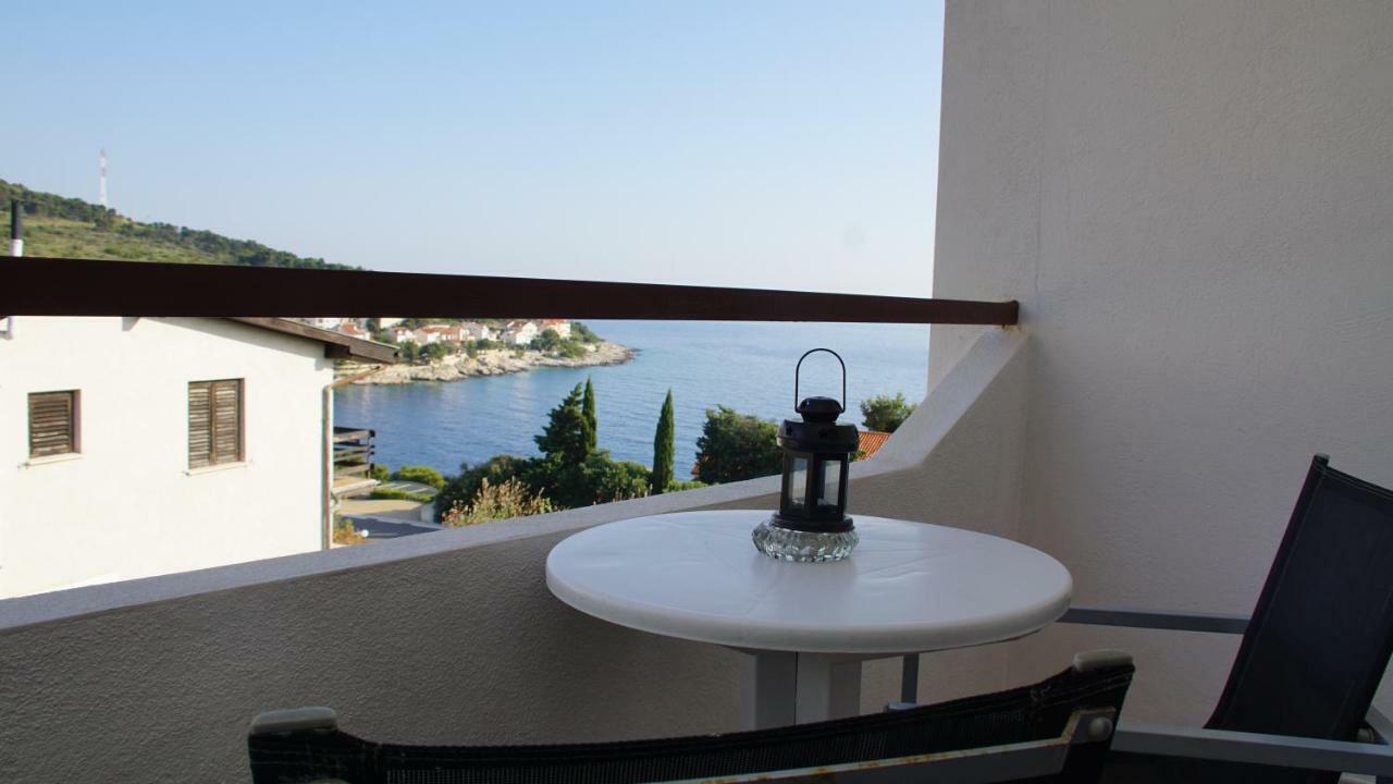 Apartmani Sipic , Bilo - Primosten Exterior photo