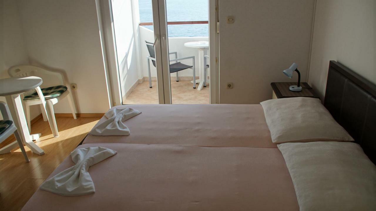 Apartmani Sipic , Bilo - Primosten Exterior photo